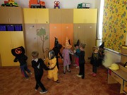 Halloweenský čarodějný den s karnevalem